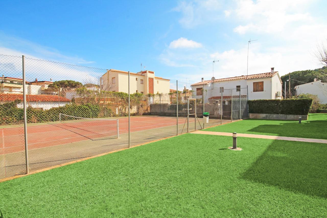 Apartment Carmen L' Escala Bagian luar foto